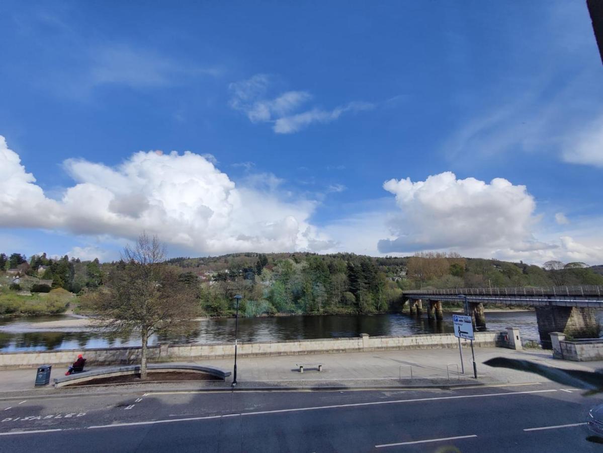 Stunning 2 Bedroom River View Apartment Perth Esterno foto