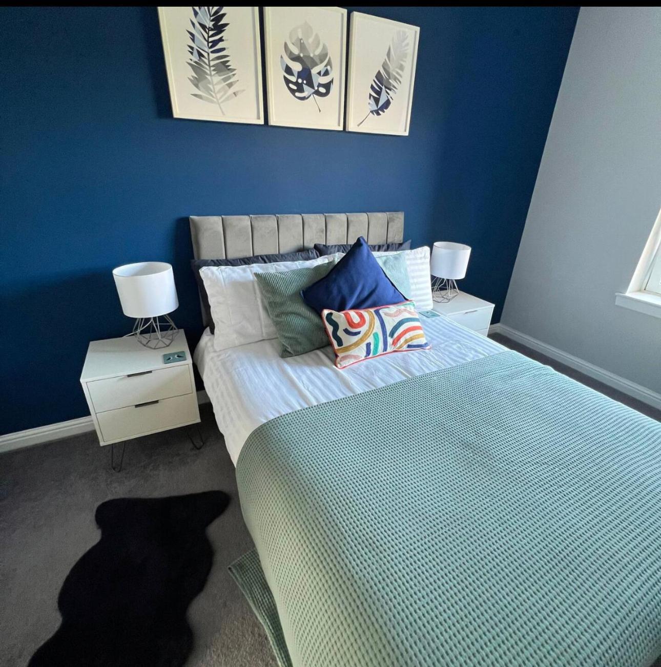 Stunning 2 Bedroom River View Apartment Perth Esterno foto